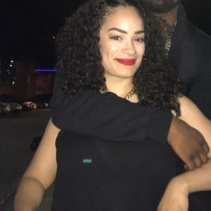 Meet your Posher, Brooke